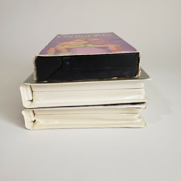 Vintage 1990s Mary Kate and Ashley Olsen VHS Children's Videos Lot of 3 Tested - Picture 3 of 6